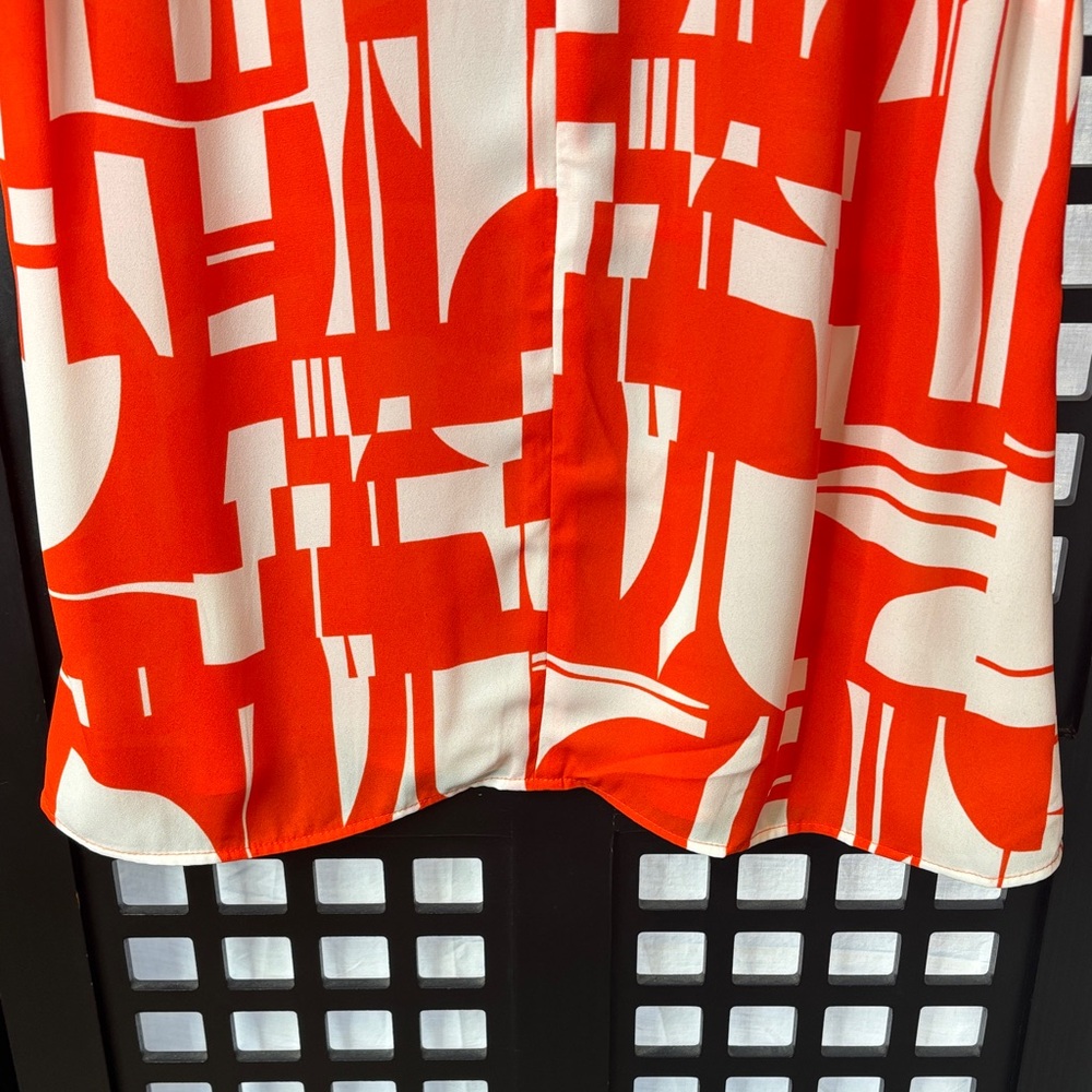 🧡 CAbi Orange & White Geometric Sleeveless Flowy Top Women Small 🧡 - Picture 6 of 15